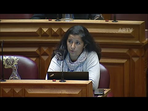 Paula Santos: É preciso responder aos problemas das Escolas do Distrito de Setúbal